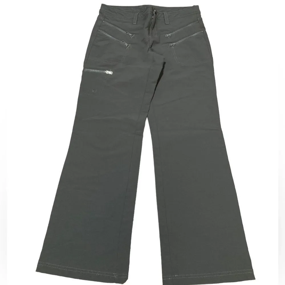 Athleta army, green pinnacle the cargo, hiking pants size 8
